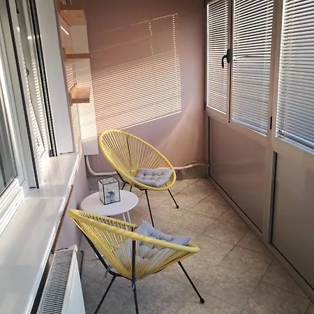 Apartment N&v